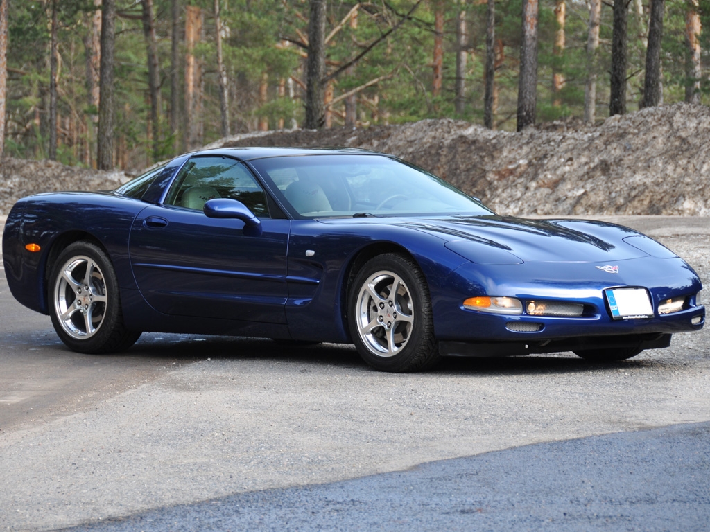Blue Corvette Complete Overpaint Job